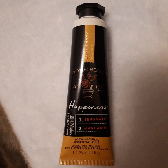 Aromatherapy hand lotion - Picture 1 of 2